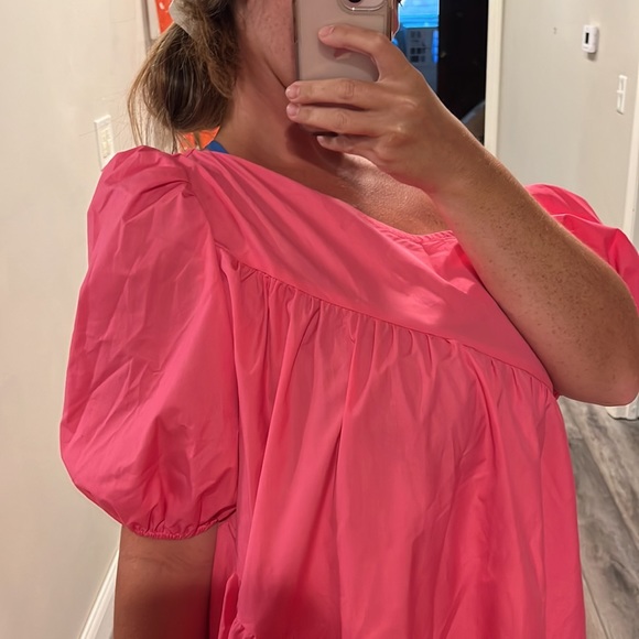 Pink dress - Picture 4 of 5